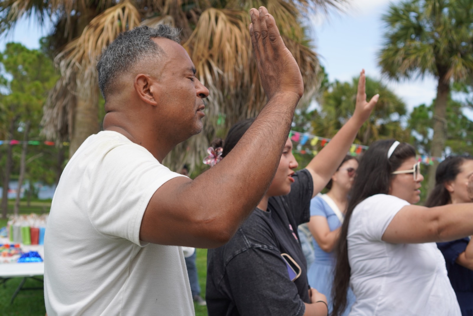 Un momento de la vida de Iglesia Cristo Vive, West Palm Beach.