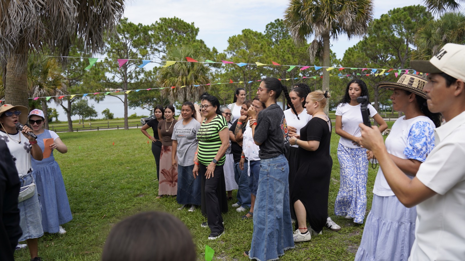Un momento de la vida de Iglesia Cristo Vive, West Palm Beach.